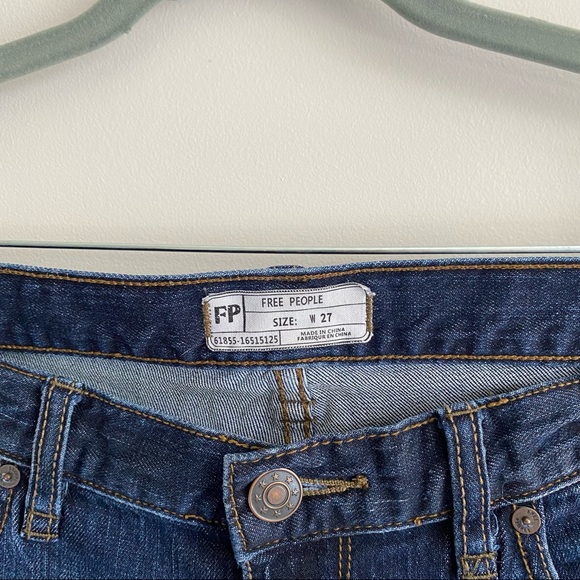 Free People High Rise Dark Rinse Skinny Jeans sz 27 VGUC - Picture 5 of 6